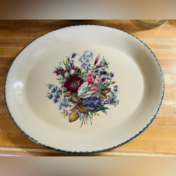 Vintage Home Interiors ceramic platter. Mint condition. - Picture 1 of 2